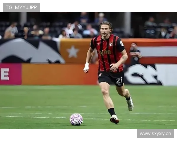 挑战英超传统强队樱桃军团蓄势待发迎接新赛季